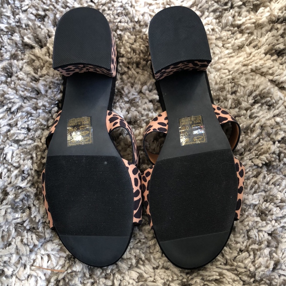 Cheetah Print Sandals With Block Heels, Size 9, Q… - image 6